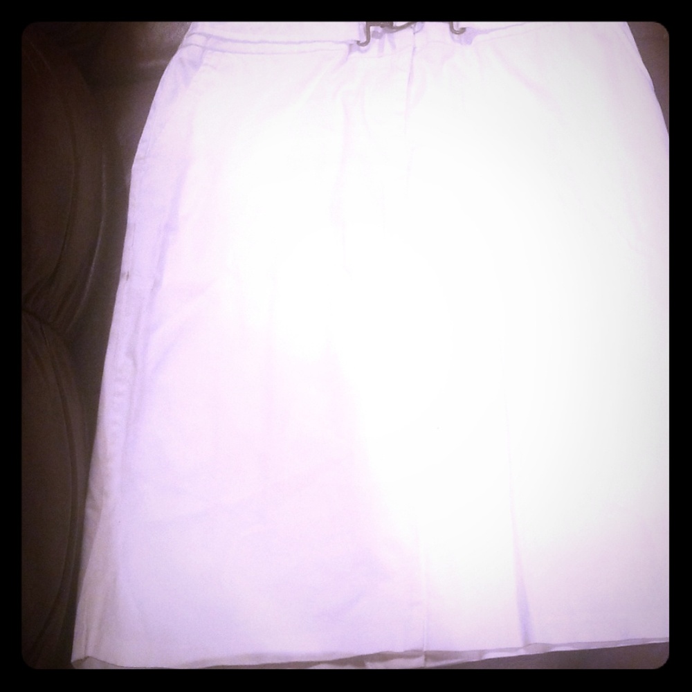 Stretch pencil skirt